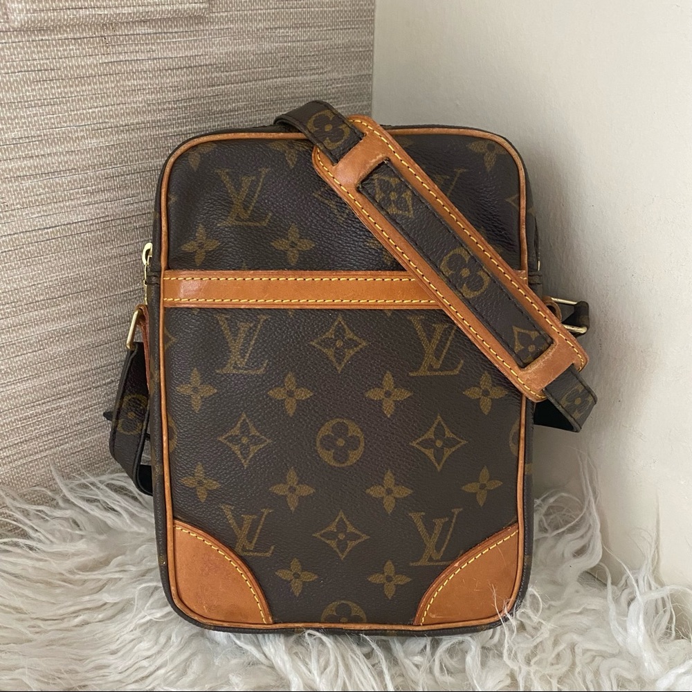 Authentic Louis Vuitton Danube Shoulder Bag